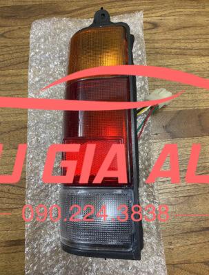 ĐÈN HẬU TRÁI SUZUKI 5 TẠ 3 z6827947322915 0f560c86fe33b1d5af0c8a33f6f11b94