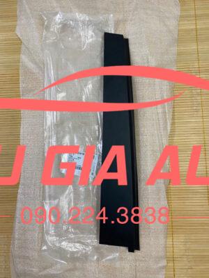 ỐP TRỤ CỬA SAU PHẢI DAEWOO MAGNUS 2 z6888613264644 4c9f6e0750953906d466b14d52099a0a