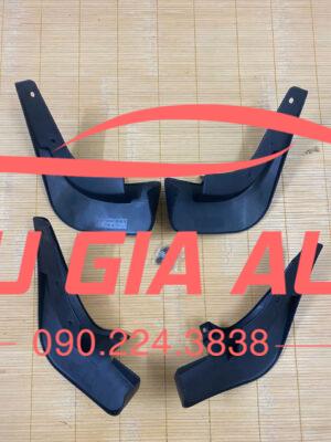 CHẮN BÙN BÁNH FORD LASER, MAZDA 626 2 z6895439874212 627c317829caf1771bc8f546a33151aa