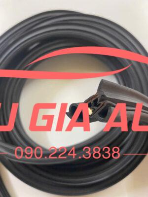 GIOĂNG KHUNG CỬA TOYOTA HIACE 4 z6981160758056 f6e221eb4c9efcbfd41ee1bcaaea228c