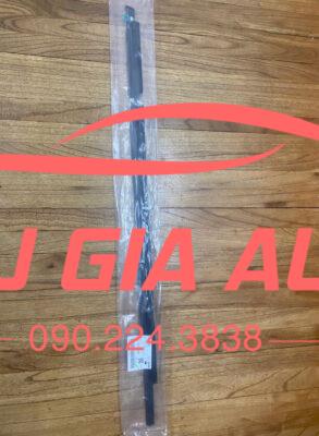 NẸP CHÂN KÍNH NGOÀI SAU TRÁI TOYOTA PRADO 4 z7057292122494 cc312c8213261d769a8955410eb7e43d
