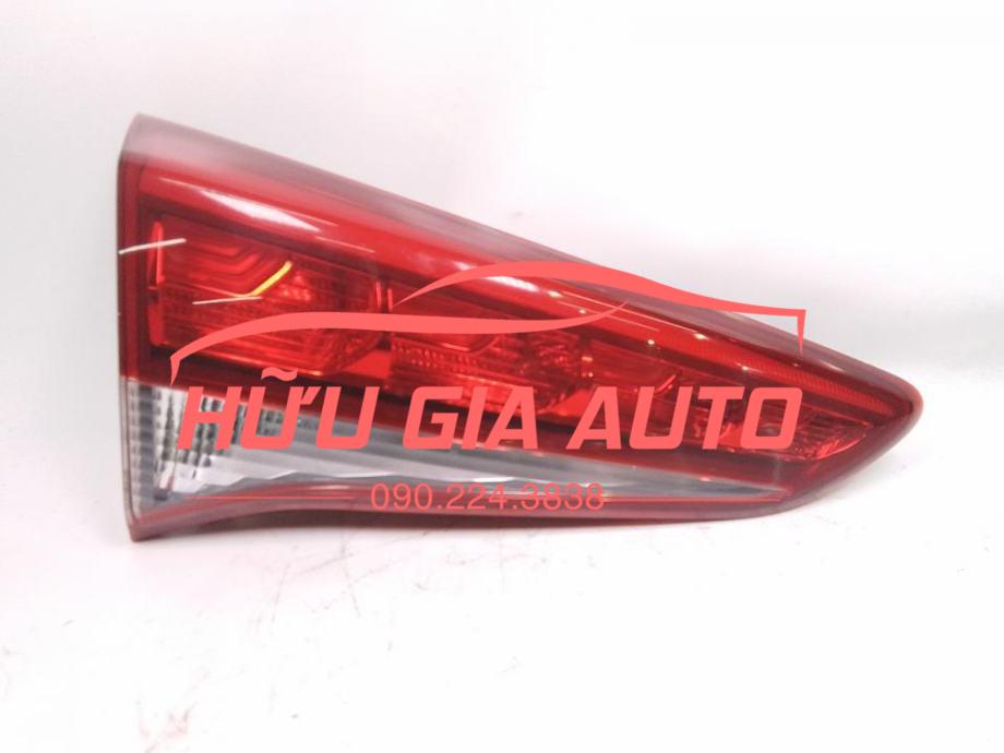 Đèn hậu miếng ngoài Toyota Tucson chính hãng mang lại thẩm mỹ cho xe