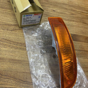 ĐÈN GẦM PHẢI TOYOTA CORONA 1 z6827950804682 4f41f44e1cc45199624734b2d849cff7