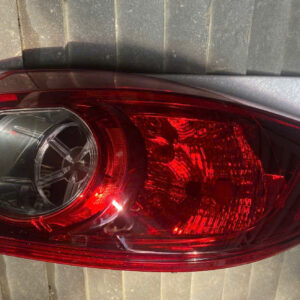 ĐÈN HẬU MIẾNG NGOÀI PHẢI MAZDA 3 3 z6863050375283 67966026f0e0e4551303d139ee513abf