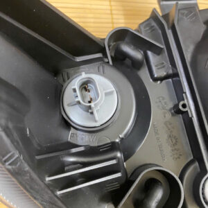 ĐÈN PHA TRÁI ISUZU HILANDER 1 z6895419477286 610012c19a7ee7b818f34fabdd0b2c7b