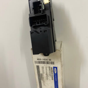 CÔNG TẮC LÊN XUỐNG KÍNH TỔNG MAZDA BT50, FORD RANGER 1 z6981034942327 b70ddfffb268420817dd6b7e0a25ccd0