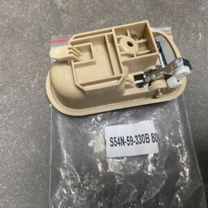 TAY MỞ CỬA TRONG TRÁI FORD LASER, RANGER, EVEREST, MAZDA 323 2 z6981084236086 4f81de1f69becbe5b2ff874676de2730 1