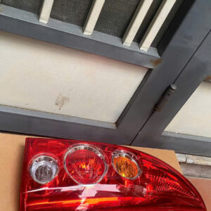 ĐÈN HẬU PHẢI MAZDA PREMACY 2 z6981100988194 ddf5b13721e3eae58f810e119bb84c4a