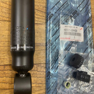 GIẢM XÓC SAU TRÁI TOYOTA INNOVA 2 z7057208153474 00f28fa1a7aad739af36a08ab0748abc