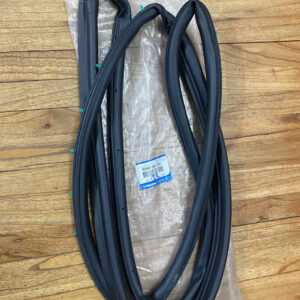 GIOĂNG CÁNH CỬA TRƯỚC PHẢI FORD LASER, MAZDA 323 2 z7057230064885 c9f72e914766674ef222ee563c47f86f