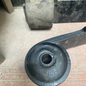 CỤM NHÍP SAU LIỀN CAO SU FORD TRANSIT 1 z7148925813693 ce2c368fe7a0417219d6e7602d556cc2